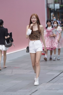 【精选街拍】Vol.2178 青春靓丽短靴短裤 [184P+1V-2.47GB]