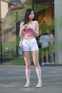 【精选街拍】Vol.2592 白色短裤小蛮腰 [195P-3.91GB]